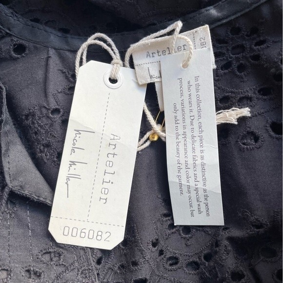 NWT Nicole Miller Top Black Cotton Eyelet Flutter Sleeve Blouse Size Small NEW - Picture 13 of 16